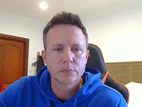 TroyDieselXXX online show from May 22, 5:58 am