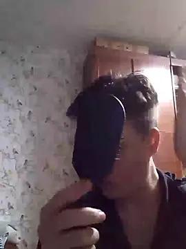 MoonIrene online show from February 9, 4:55 pm