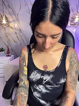 Scaarlettfox online show from February 23, 7:22 pm