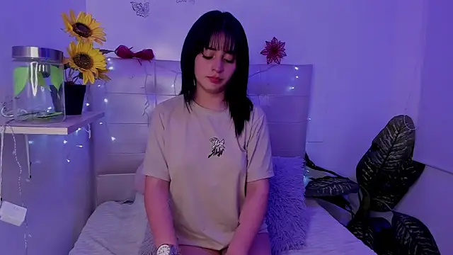 Anna Blade  online show from January 13, 4:23 pm