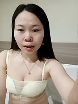 Snapshot of xlj4523 chatting on July 1, 3:01 pm xlj4523 online show from July 1, 3:01 pm