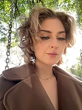 KellyKeler online show from September 28, 11:37 am