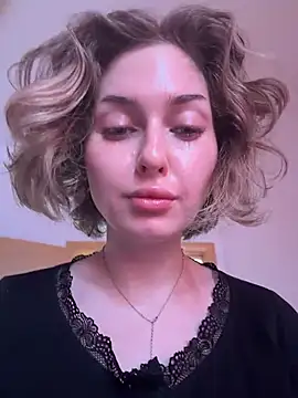 Snapshot of KellyKeler chatting on March 5, 11:39 am KellyKeler online show from March 5, 11:39 am