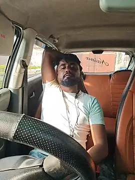 Snapshot of Munny6677 chatting on December 14, 8:52 am Munny6677 online show from December 14, 8:52 am