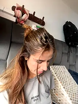 AllieYourGirl online show from October 3, 7:11 pm