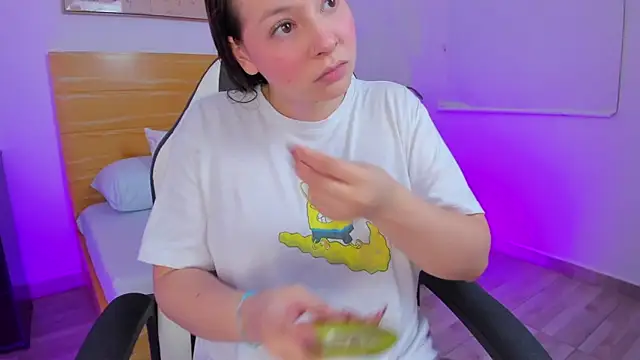 kitty sweeety  online show from December 22, 12:46 pm