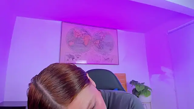 kitty sweeety  online show from March 31, 12:38 pm