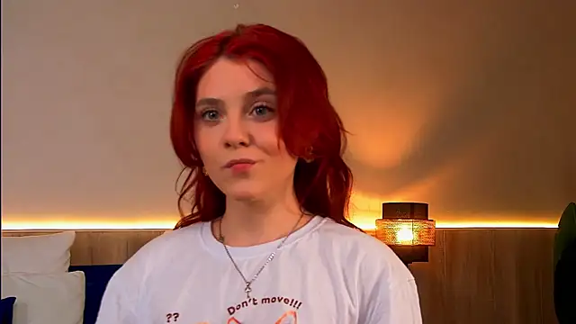 Nora  Ray online show from March 13, 7:09 pm