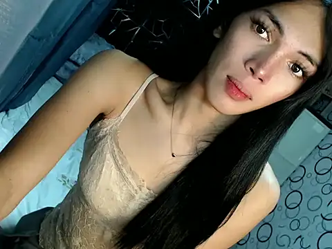 Snapshot of ladyhotcuming chatting on October 5, 12:42 am ladyhotcuming online show from October 5, 12:42 am