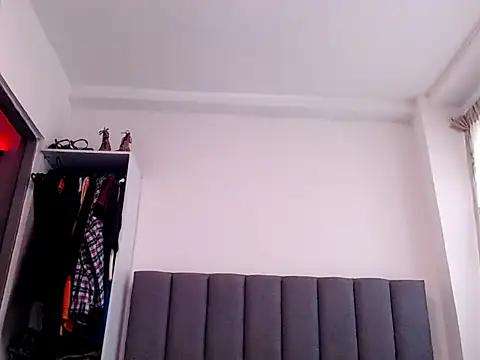 saara johnson496 online show from May 22, 11:38 am