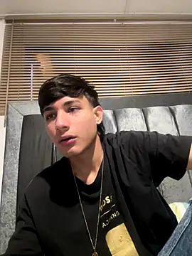 Snapshot of cody_fox10 chatting on October 1, 2:34 pm cody fox10 online show from October 1, 2:34 pm