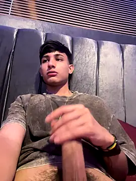 cody fox10 online show from November 14, 8:07 pm