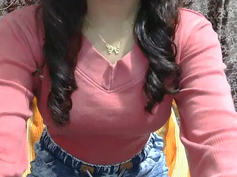 lovely soniya online show from February 20, 6:26 am