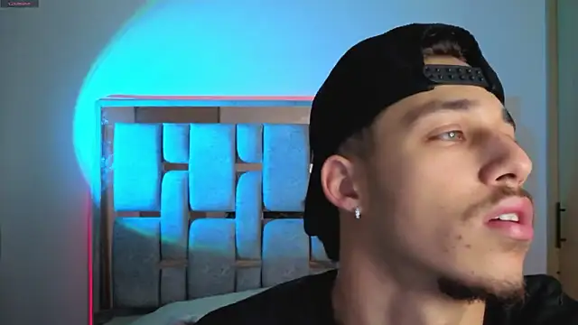 orionblaze69  online show from February 10, 7:01 am