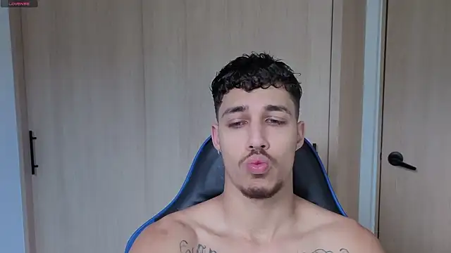 orionblaze69  online show from March 7, 10:40 pm