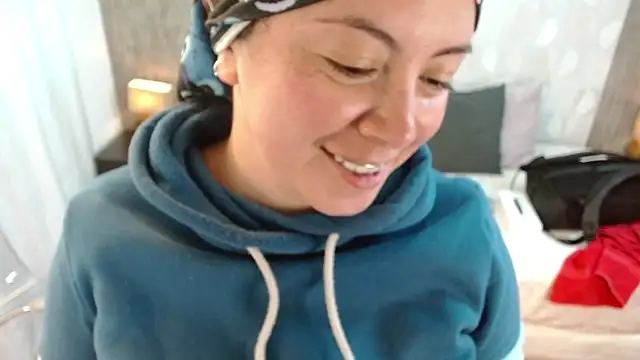 elamurray online show from November 11, 11:10 am