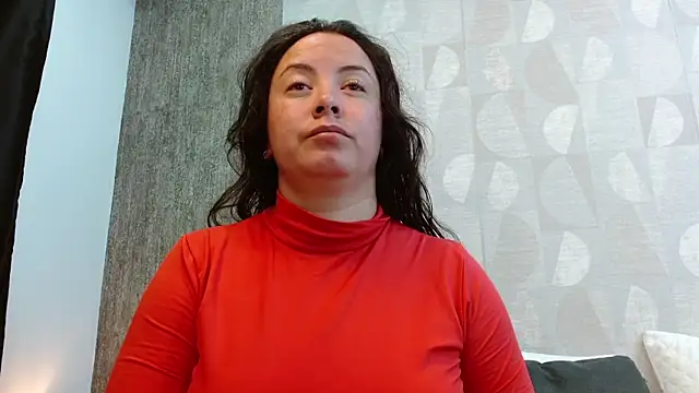 elamurray online show from December 5, 11:41 am