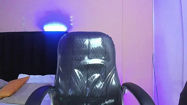 Ryan Jackson  online show from December 3, 4:09 am