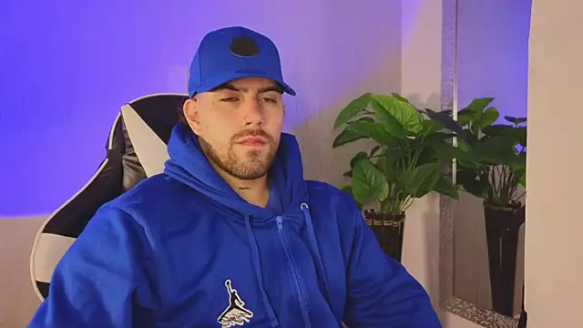 Ades Lowe online show from November 30, 11:36 am