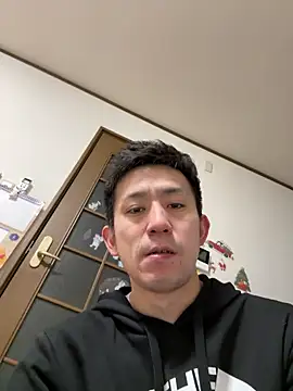 yuma0815 online show from March 2, 10:16 pm