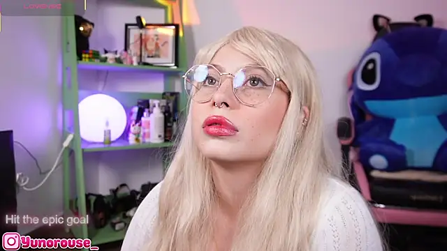 YunoRose  online show from October 21, 3:18 am