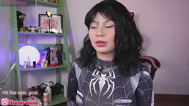 YunoRose  online show from October 28, 3:21 am