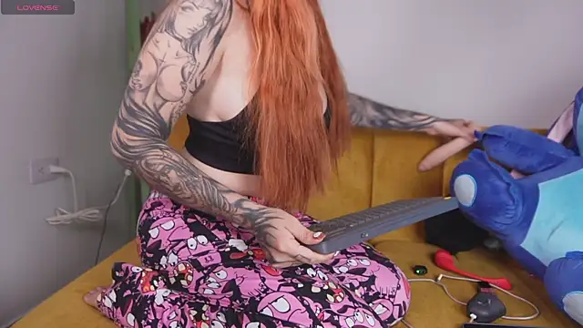 YunoRose  online show from March 28, 3:50 am