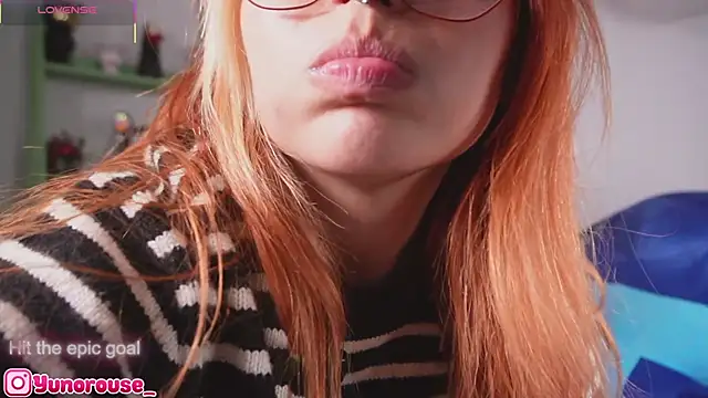 YunoRose  online show from March 30, 8:37 am