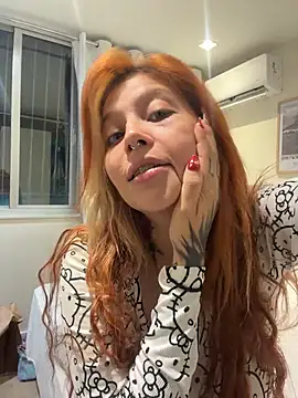 Snapshot of YunoRose_ chatting on May 10, 1:11 am YunoRose online show from May 10, 1:11 am