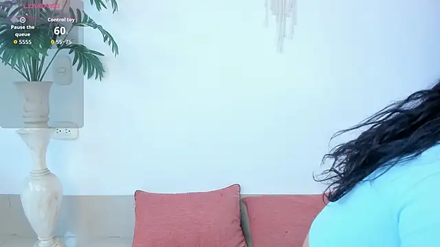 emily yeon online show from November 27, 7:05 pm