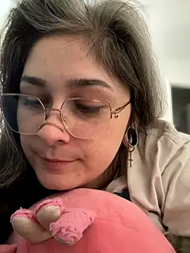 Snapshot of Alix_Valentine chatting on September 20, 4:08 pm Alix Valentine online show from September 20, 4:08 pm