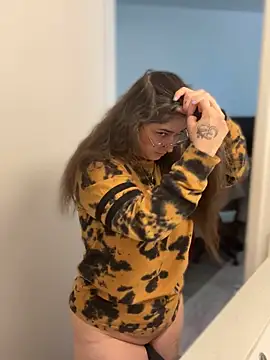 Snapshot of Alix_Valentine chatting on September 23, 5:27 pm Alix Valentine online show from September 23, 5:27 pm
