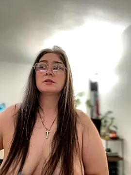 Snapshot of Alix_Valentine chatting on October 5, 4:16 pm Alix Valentine online show from October 5, 4:16 pm