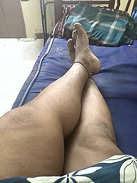 Villageanuty online show from November 15, 5:09 pm