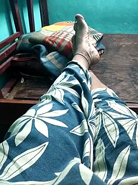 Villageanuty online show from March 3, 5:52 pm