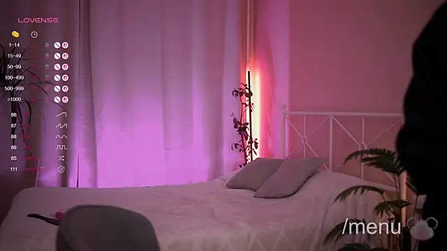 bryk elise online show from October 25, 11:29 am