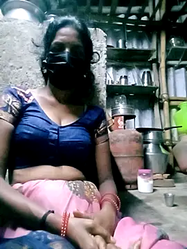 Snapshot of Tamilauntyhot chatting on September 20, 2:23 am Tamilauntyhot online show from September 20, 2:23 am