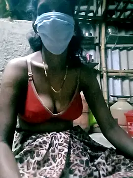 Snapshot of Tamilauntyhot chatting on October 4, 2:53 am Tamilauntyhot online show from October 4, 2:53 am