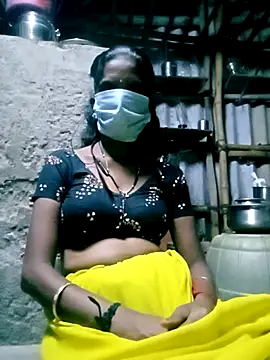 Snapshot of Tamilauntyhot chatting on October 15, 4:29 pm Tamilauntyhot online show from October 15, 4:29 pm