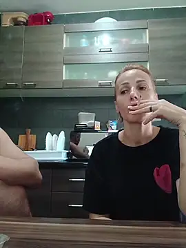 Aly-john1985 online show from November 12, 11:21 am