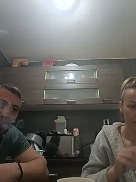 Aly-john1985 online show from January 6, 8:18 am