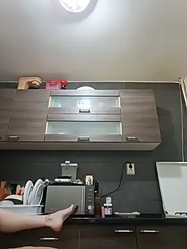 Aly-john1985 online show from January 8, 6:59 am