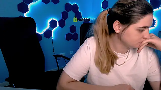 inga gree online show from November 28, 9:56 am