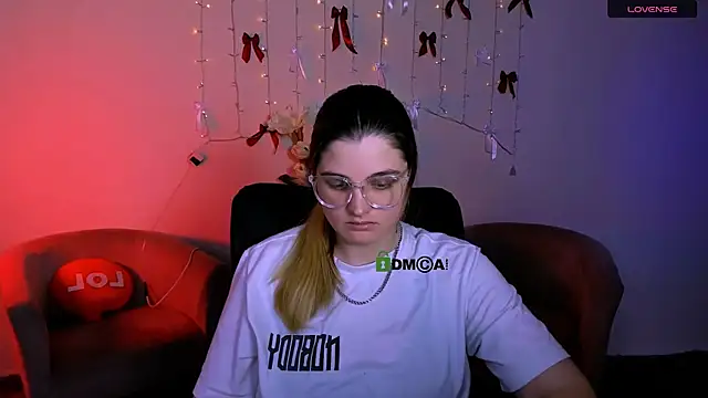 Snapshot of inga_gree chatting on February 4, 8:14 pm inga gree online show from February 4, 8:14 pm