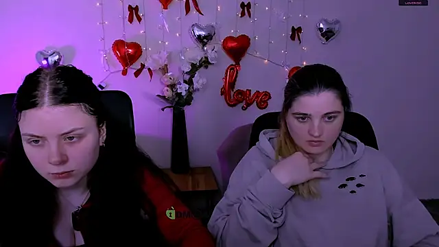 Snapshot of inga_gree chatting on February 15, 8:38 pm inga gree online show from February 15, 8:38 pm