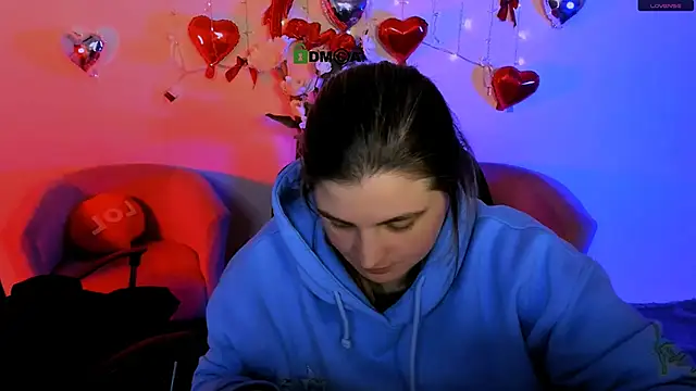 Snapshot of inga_gree chatting on February 22, 8:18 pm inga gree online show from February 22, 8:18 pm