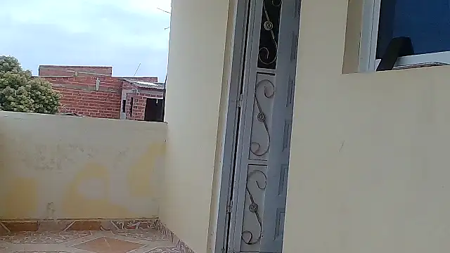 Unique X perience online show from April 11, 4:11 pm