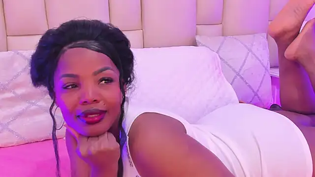 Snapshot of dakhota___ chatting on January 15, 11:26 am dakhota online show from January 15, 11:26 am