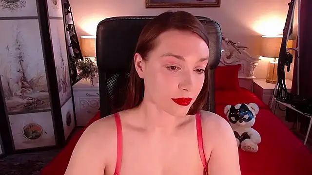 Snapshot of SofiaBimboss chatting on June 20, 3:42 am SofiaBimboss online show from June 20, 3:42 am