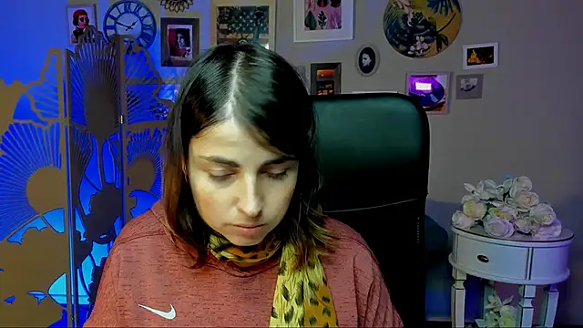 MartaEdams online show from November 24, 6:13 am